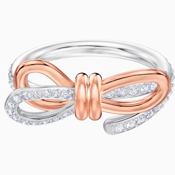 Swarovski Lifelong Bow Ring NIB - Picture 2 of 7